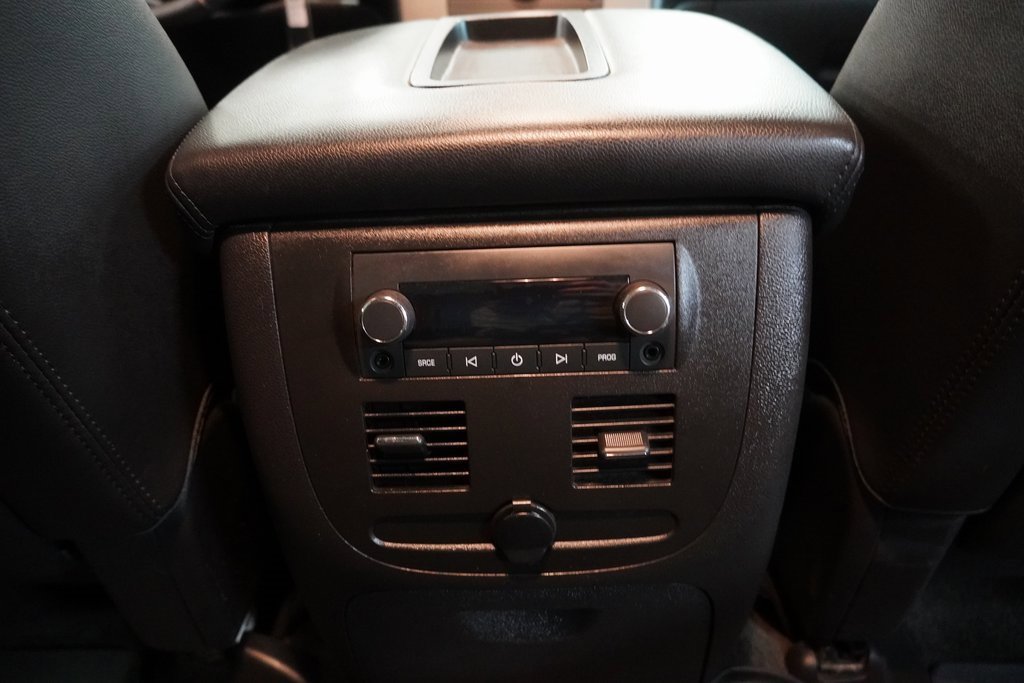 Used 2013 Chevrolet Avalanche LT w/ Suspension Package, Off-Road image 31