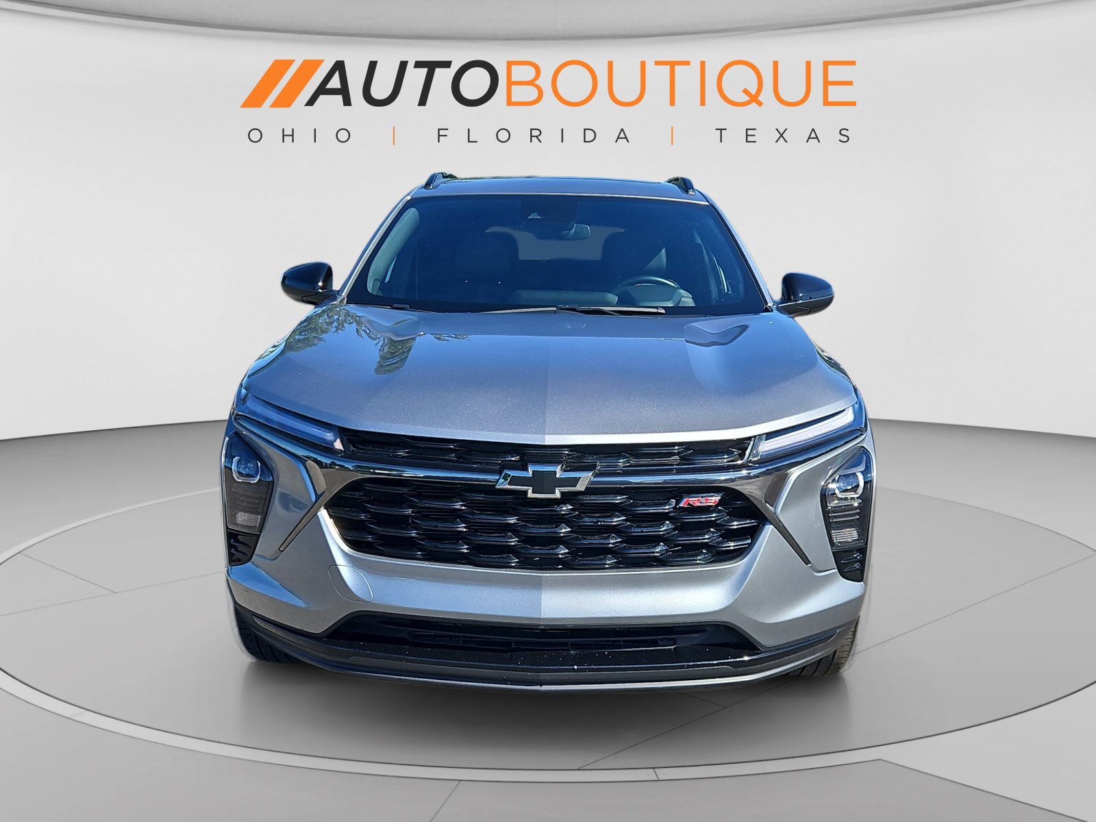 Used 2025 Chevrolet Trax RS w/ Sunroof Package FWD image 8
