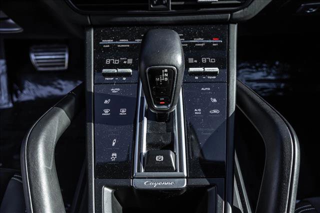 Used 2022 Porsche Cayenne GTS image 20