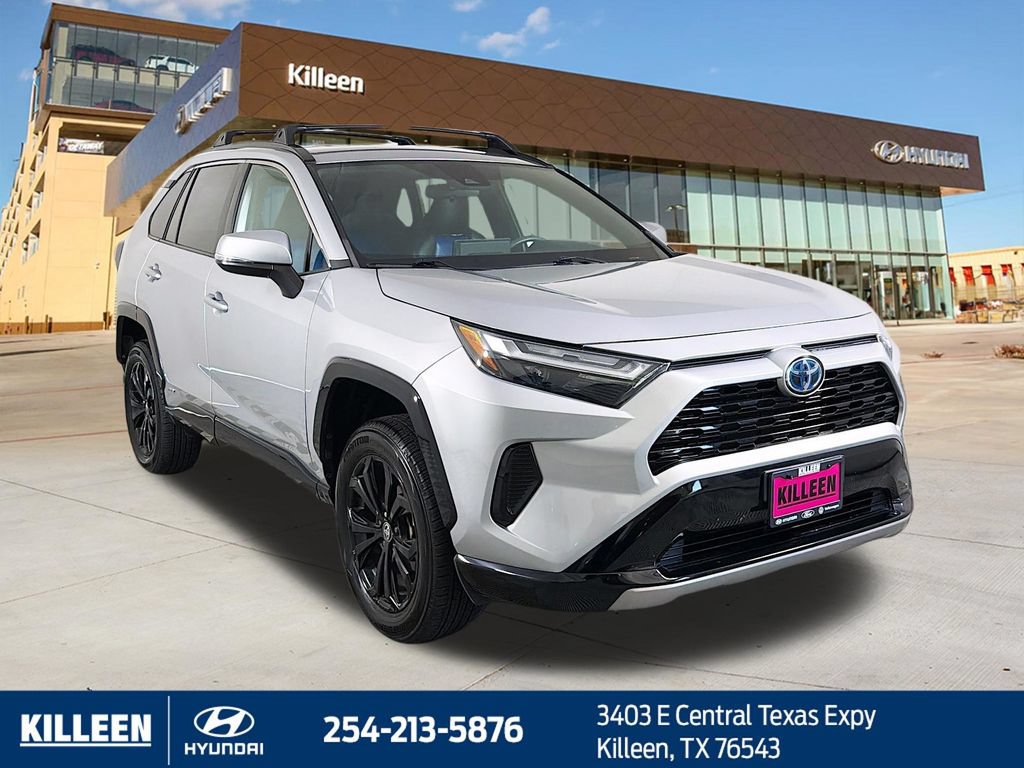 Used 2022 Toyota RAV4 SE