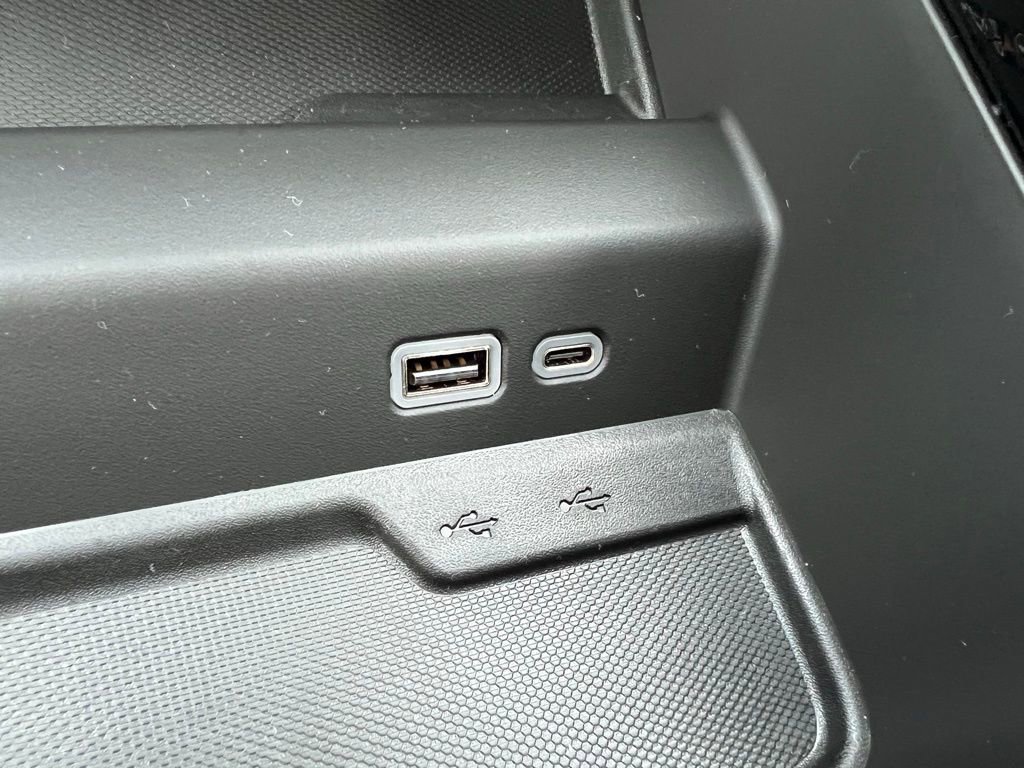 New 2026 Chevrolet Suburban Premier image 48