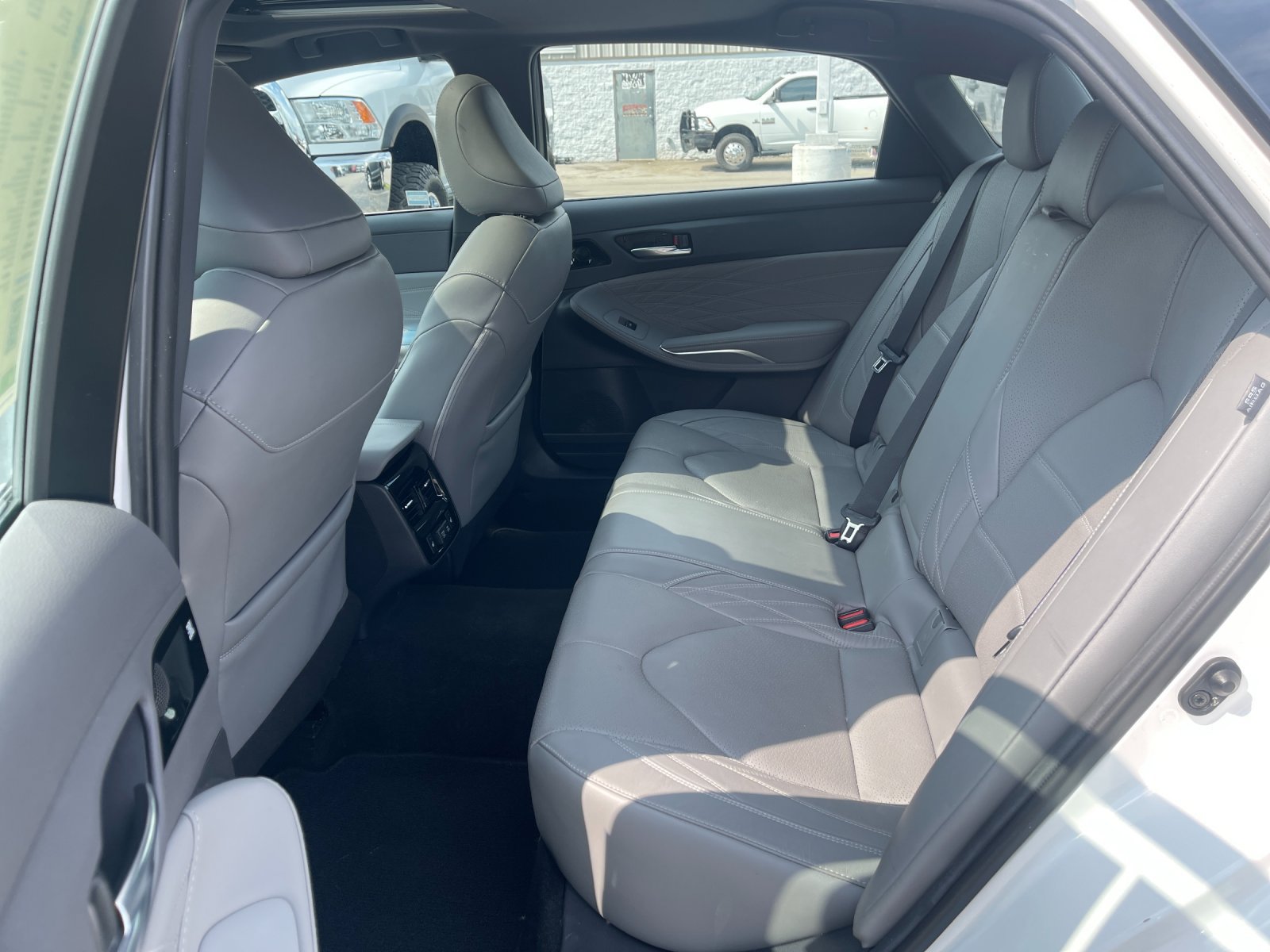 Used 2021 Toyota Avalon Limited AWD/4WD image 14