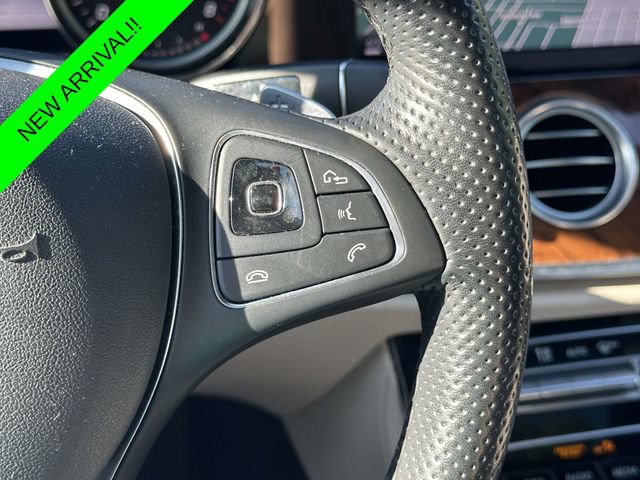 Used 2017 Mercedes-Benz E 300 4MATIC image 27
