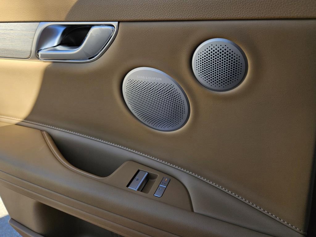 New 2026 Genesis G80 2.5T Advanced image 14