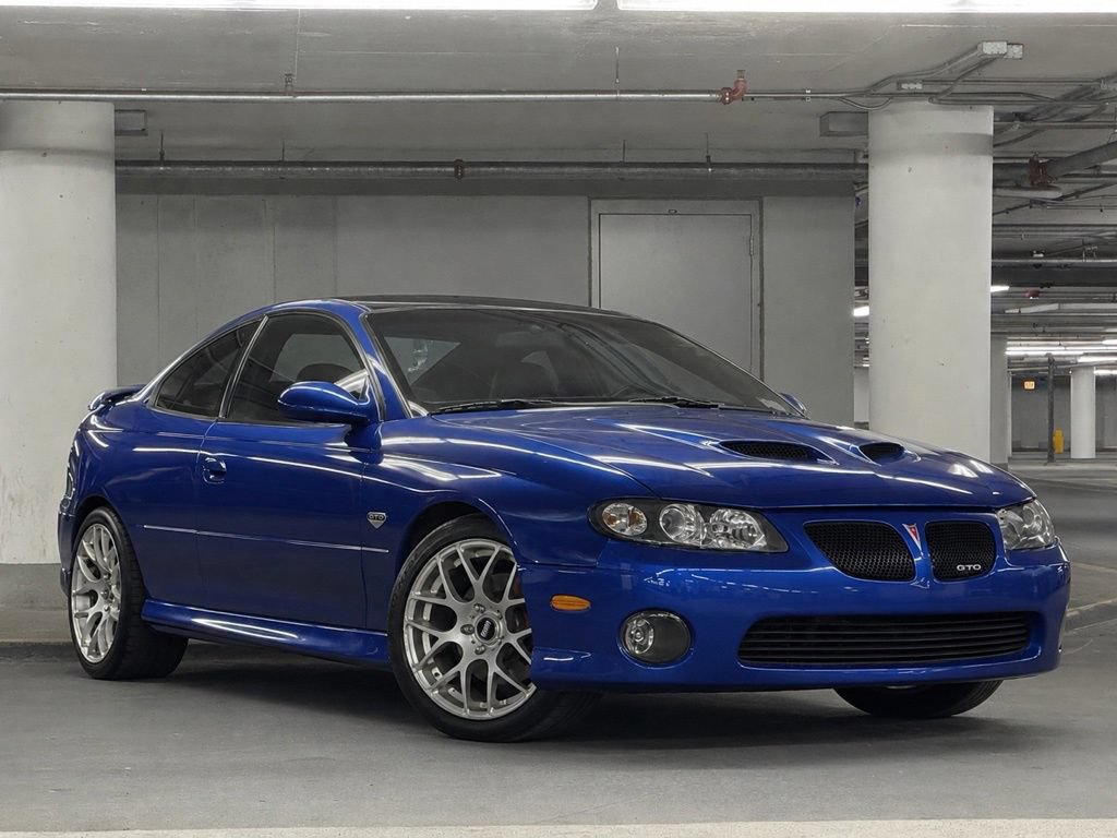 Used 2005 Pontiac GTO RWD image 2