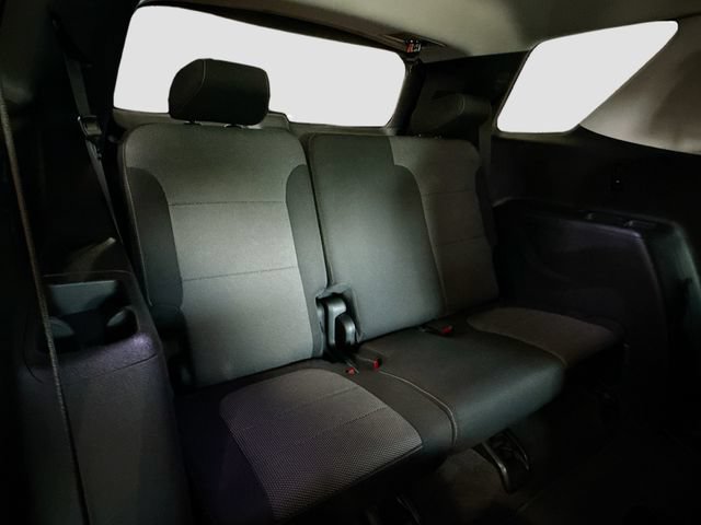 Used 2019 Chevrolet Traverse LT FWD image 25