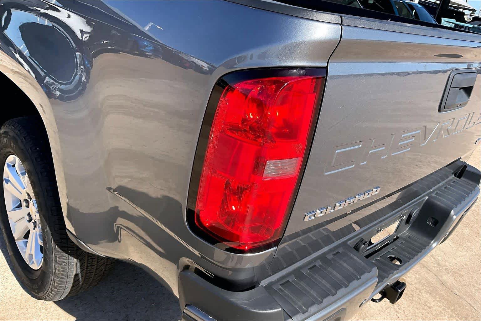 Used 2022 Chevrolet Colorado LT w/ Fleet Safety Package RWD image 28