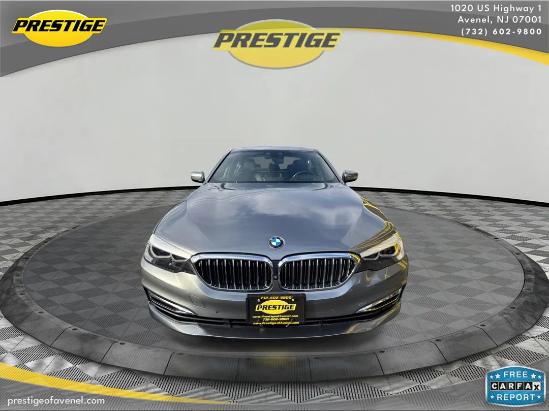 Used 2019 BMW 540i xDrive 540i xDrive Sedan 4D image 2