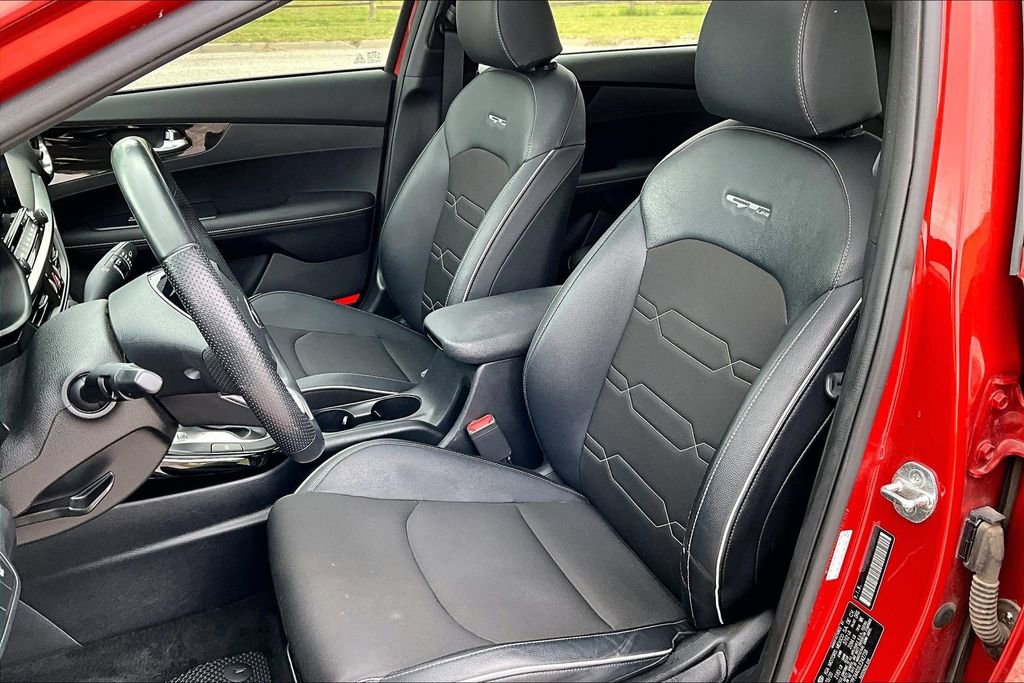Used 2020 Kia Forte GT-Line w/ GT-Line Premium Package FWD image 24