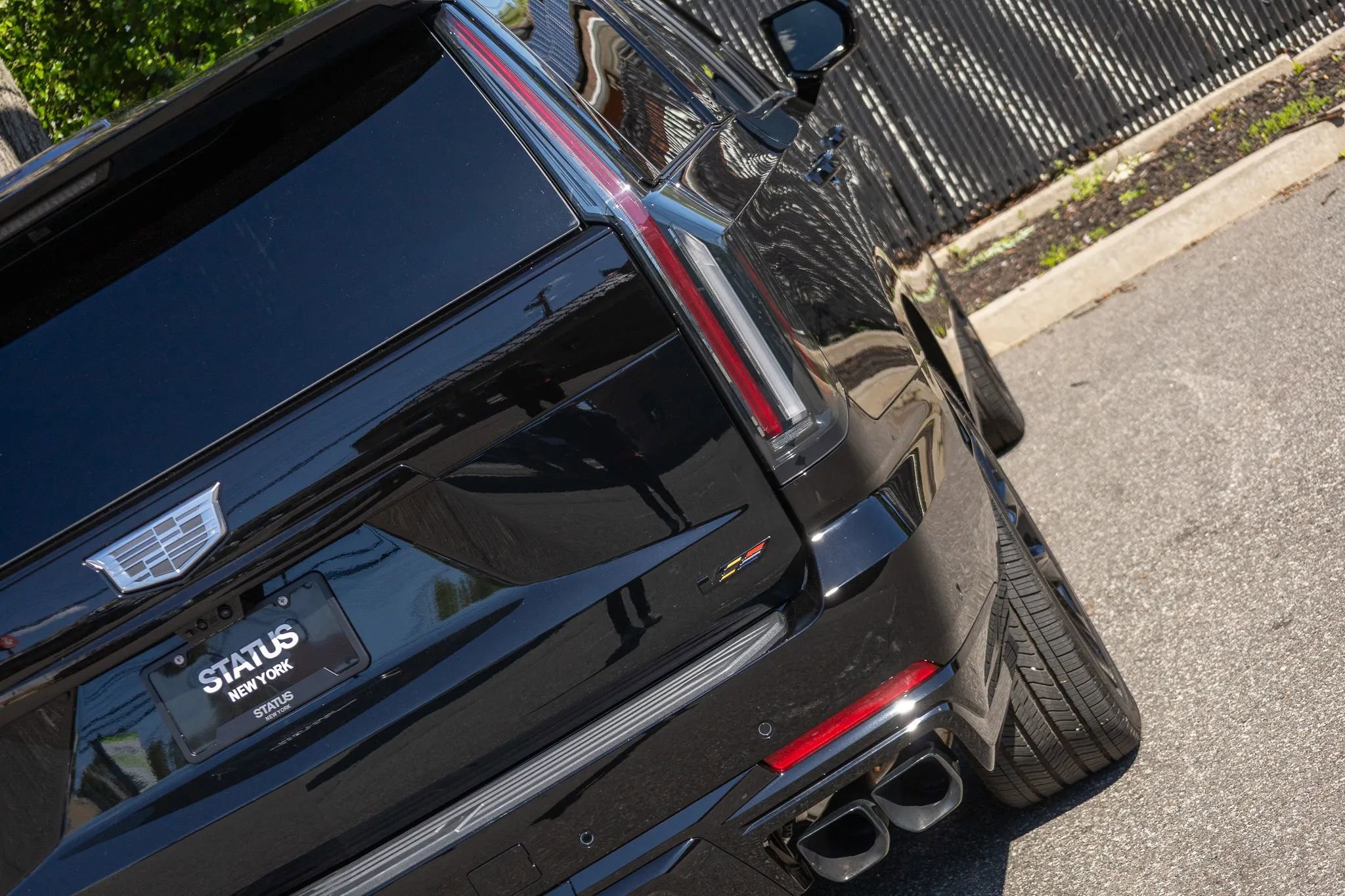 Used 2026 Cadillac Escalade V AWD/4WD image 37