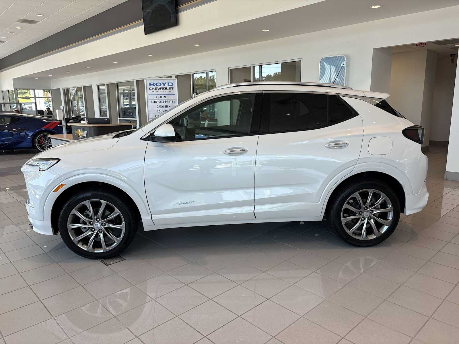 Used 2026 Buick Encore GX Avenir w/ Avenir Convenience Package AWD/4WD image 9