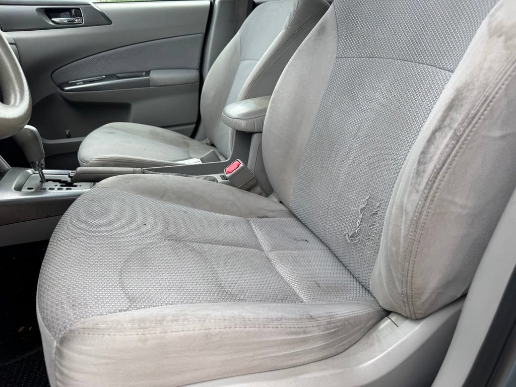 Used 2011 Subaru Forester 2.5X Premium w/ All-Weather Pkg AWD/4WD image 18