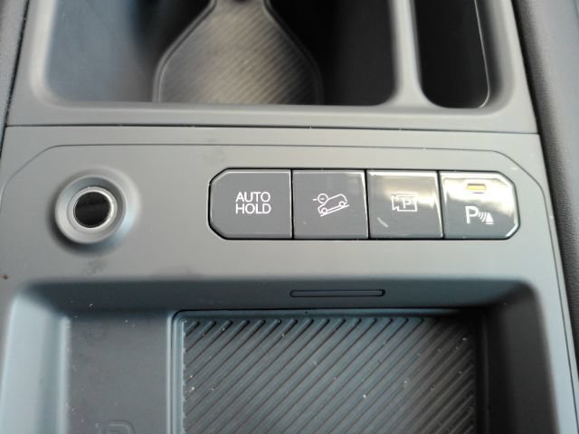 Used 2024 Kia EV9 Light Long Range RWD image 53