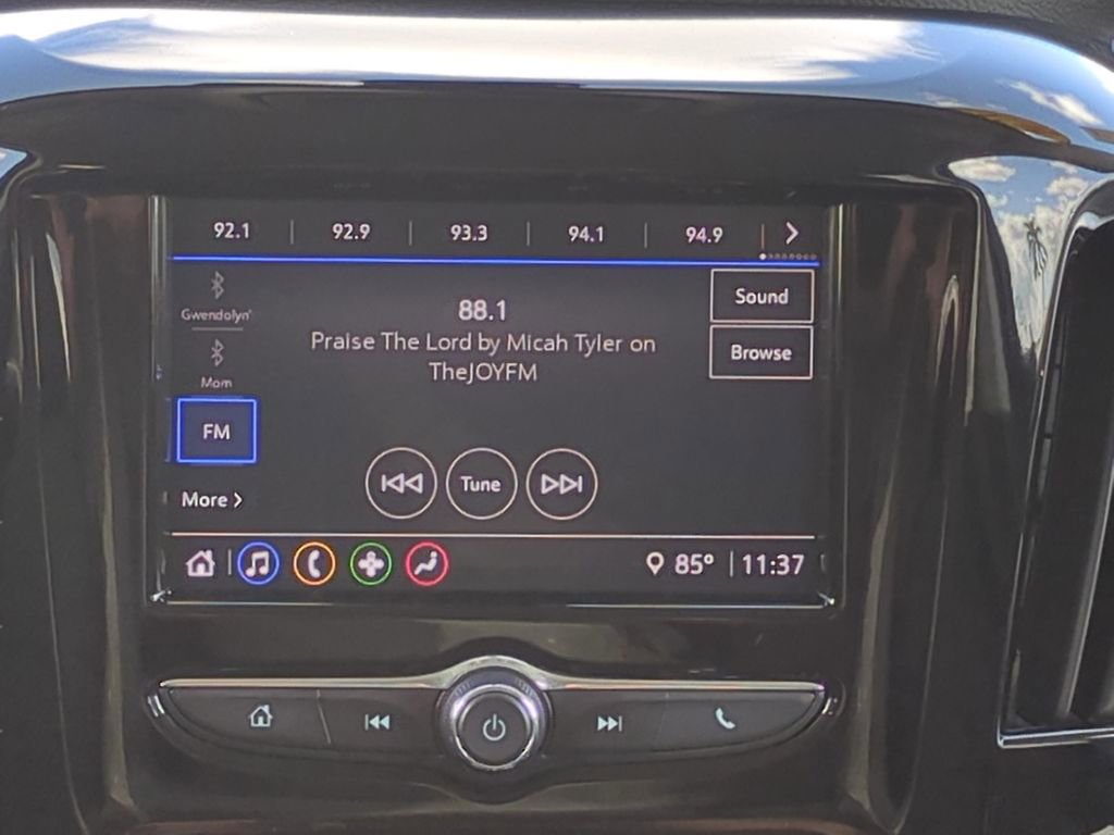 Used 2021 Chevrolet Traverse LS w/ LPO, Cargo Package image 18