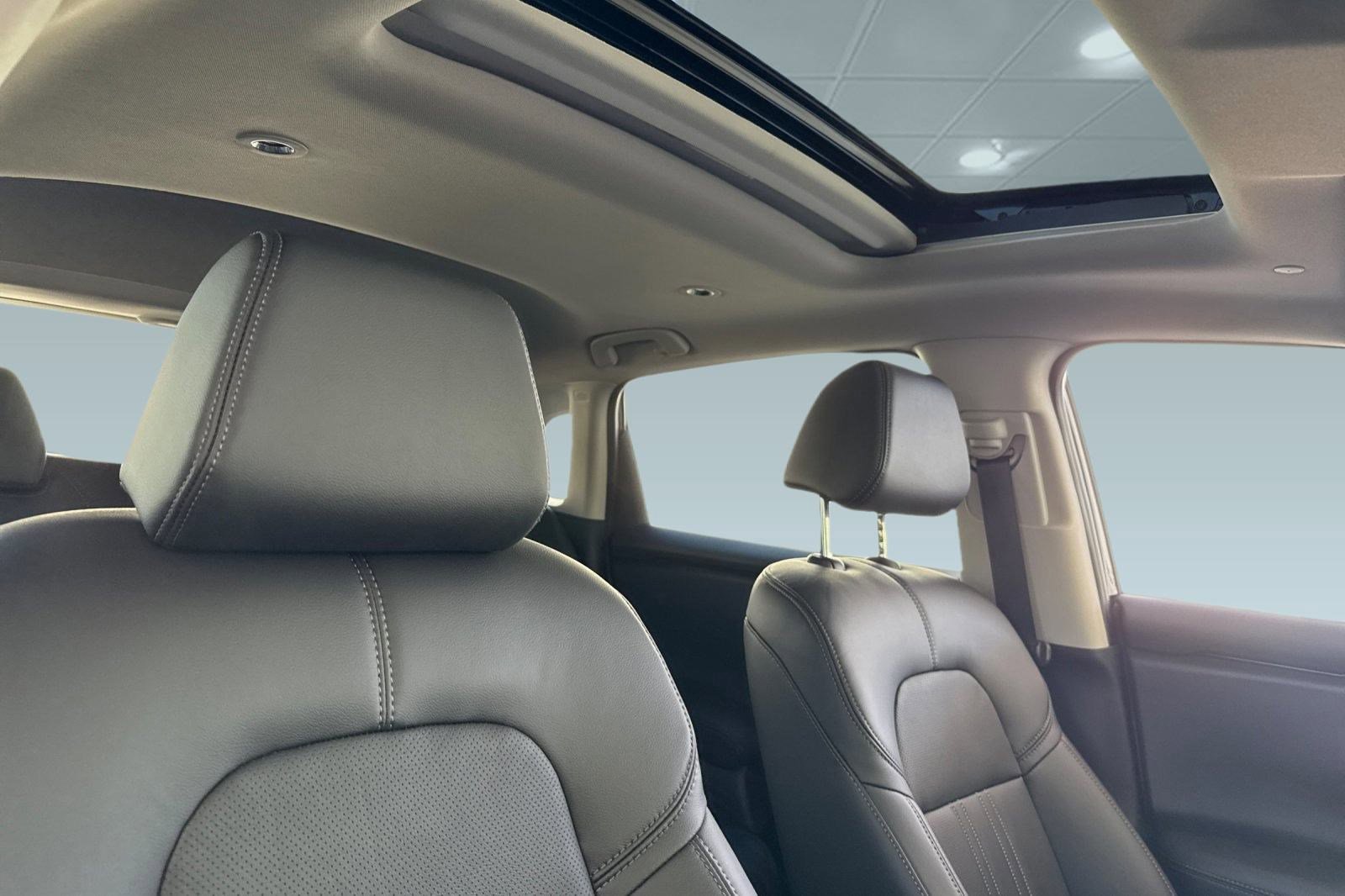 Certified 2026 Honda HR-V EX-L image 26