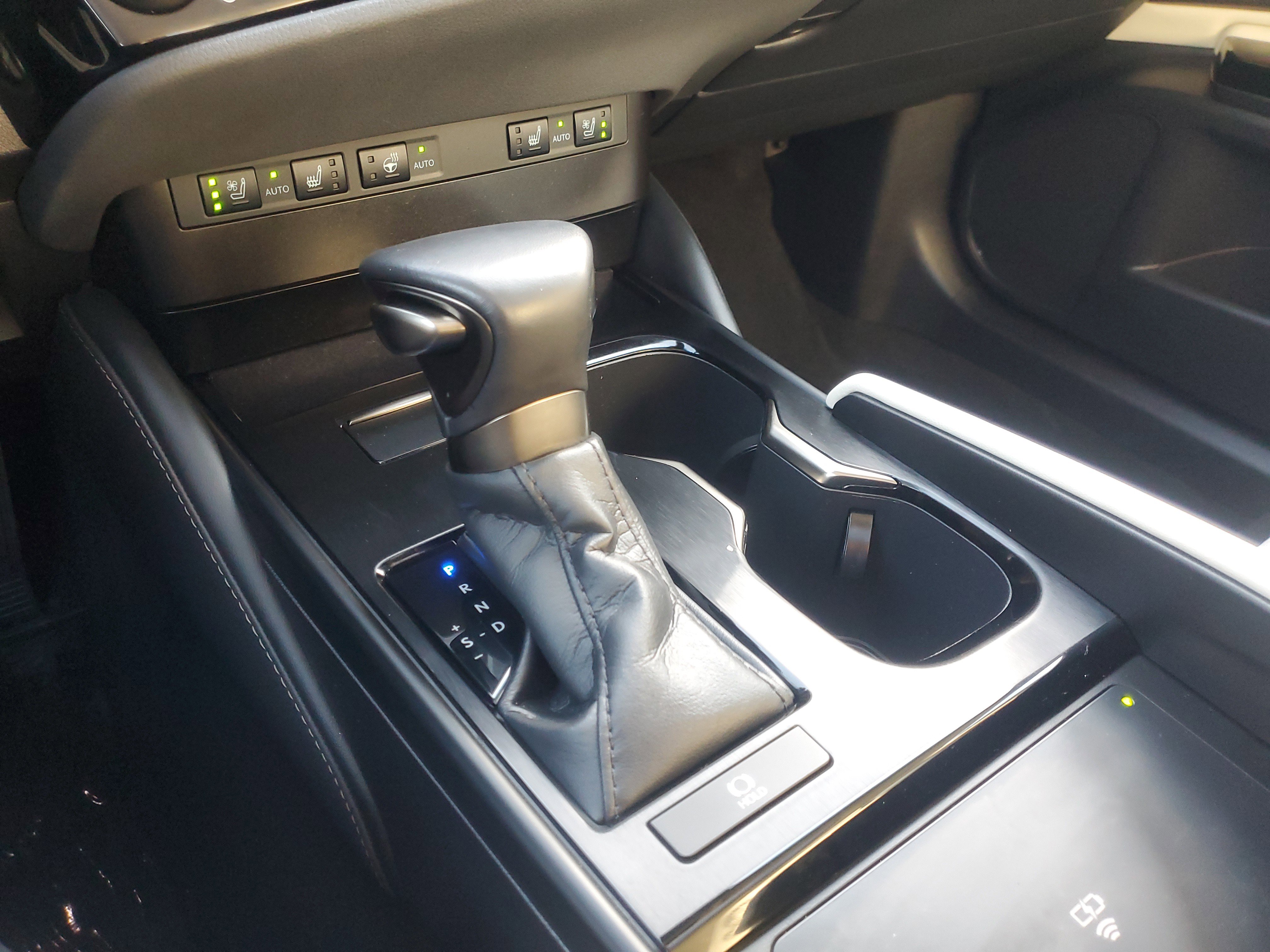 Used 2025 Lexus ES 350 w/ Premium Package image 34