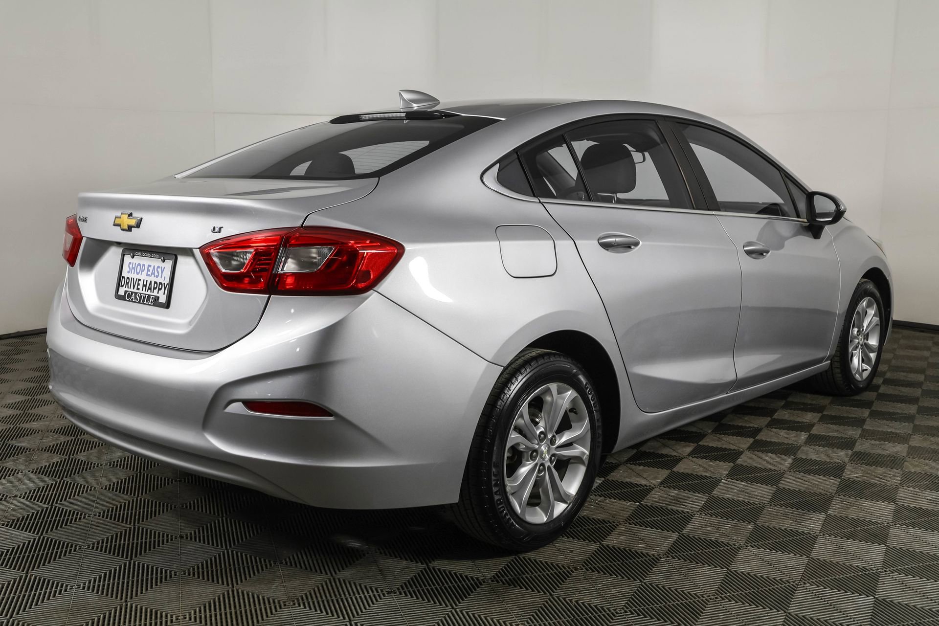Used 2019 Chevrolet Cruze LT image 14