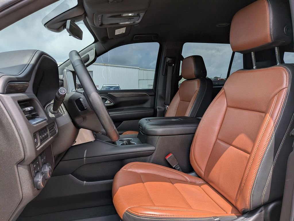 Used 2021 Chevrolet Tahoe LS AWD/4WD image 14