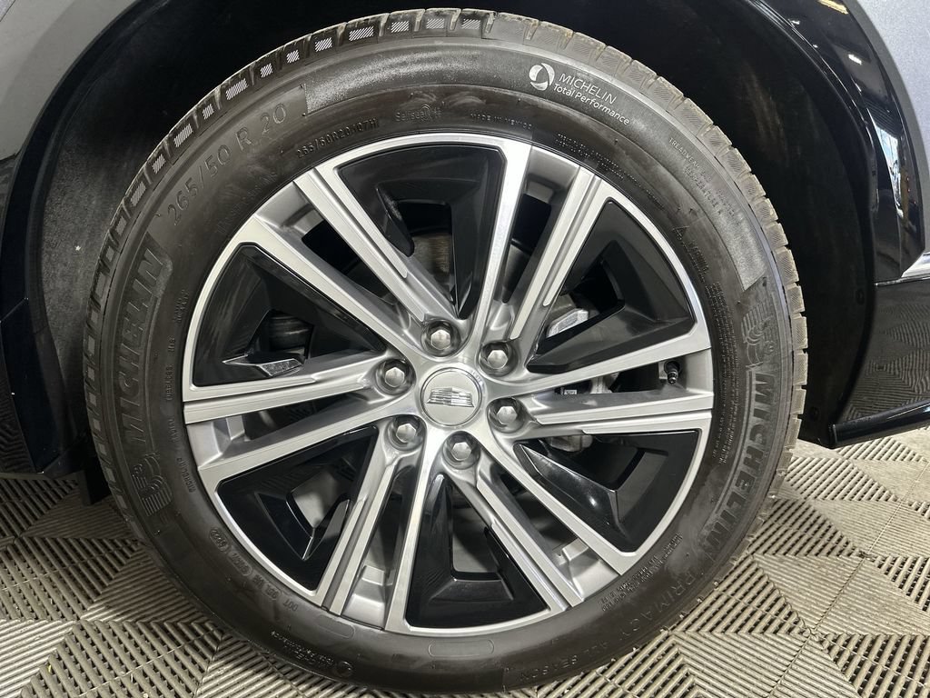 Used 2023 Cadillac Lyriq 2WD image 36