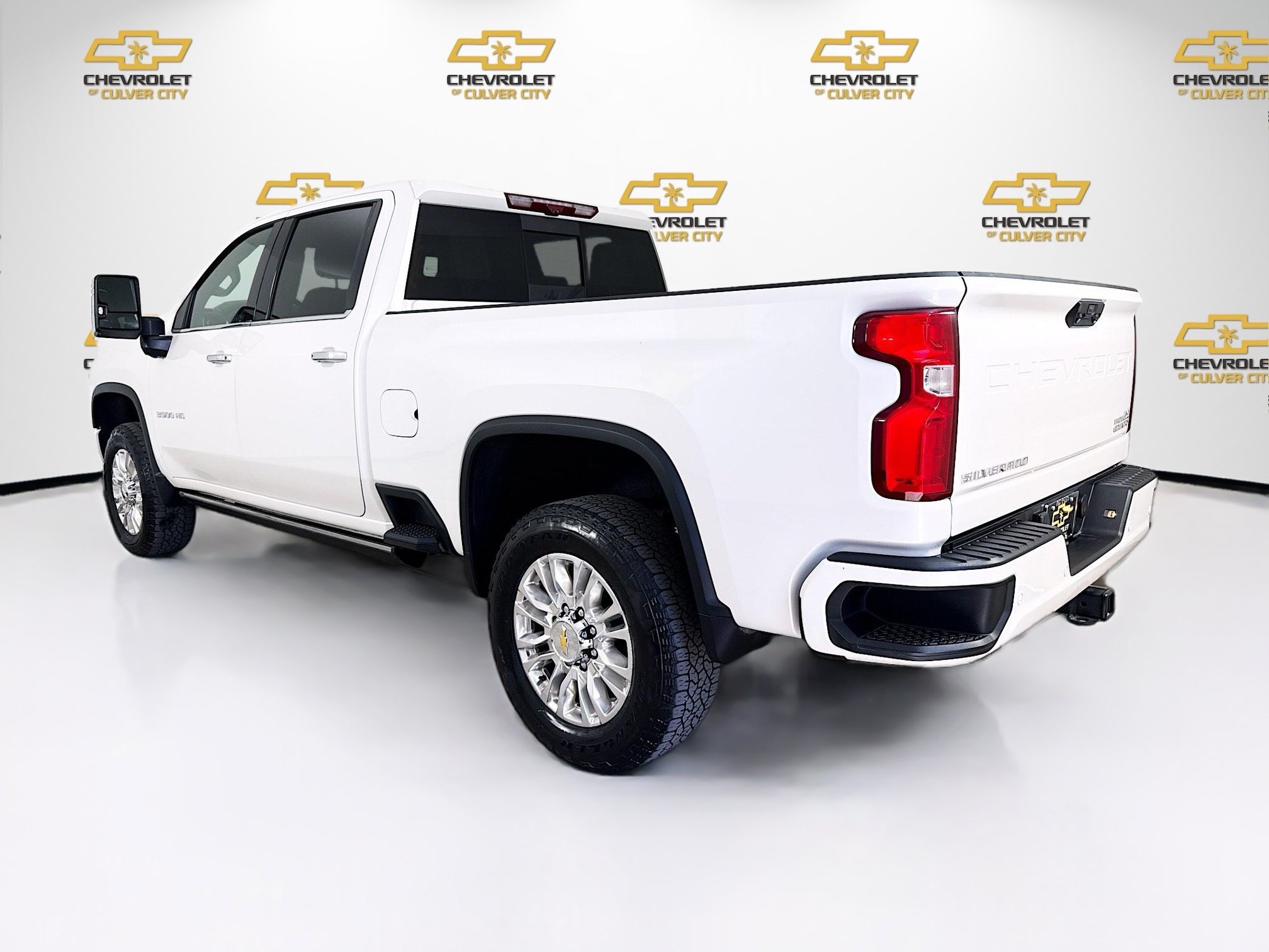 Used 2023 Chevrolet Silverado 3500 High Country AWD/4WD image 6