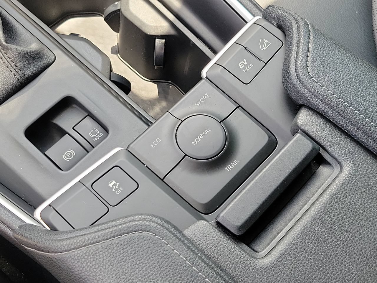 Used 2024 Toyota Grand Highlander AWD Hybrid image 29