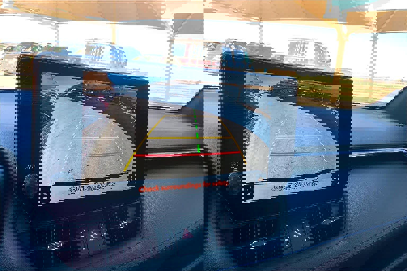 Used 2025 Toyota RAV4 XSE image 28