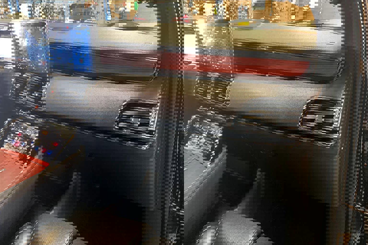 Used 2024 Lincoln Navigator Reserve image 33