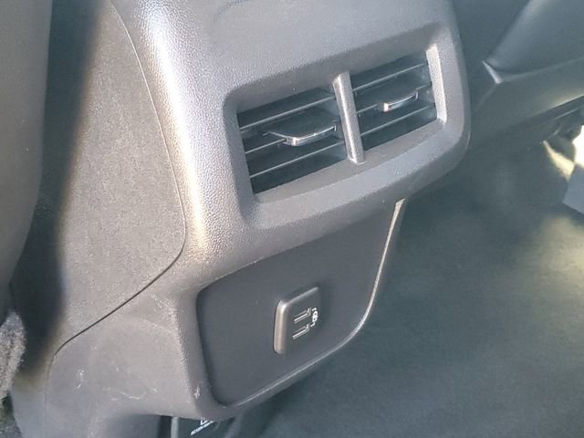 Certified 2024 GMC Terrain SLT AWD/4WD image 28