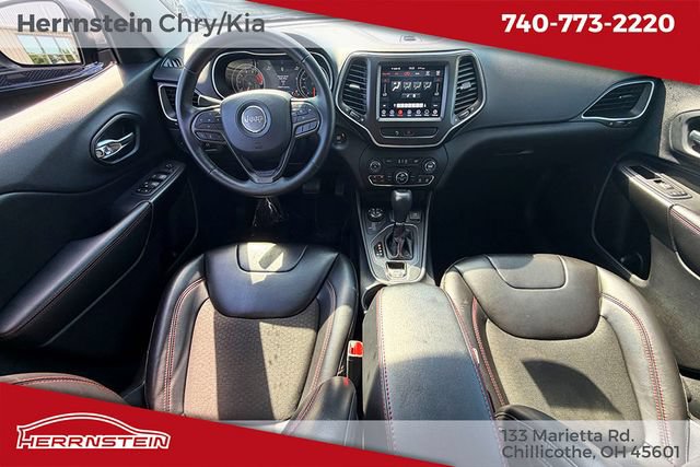 Used 2020 Jeep Cherokee Trailhawk w/ Cold Weather Group AWD/4WD image 10