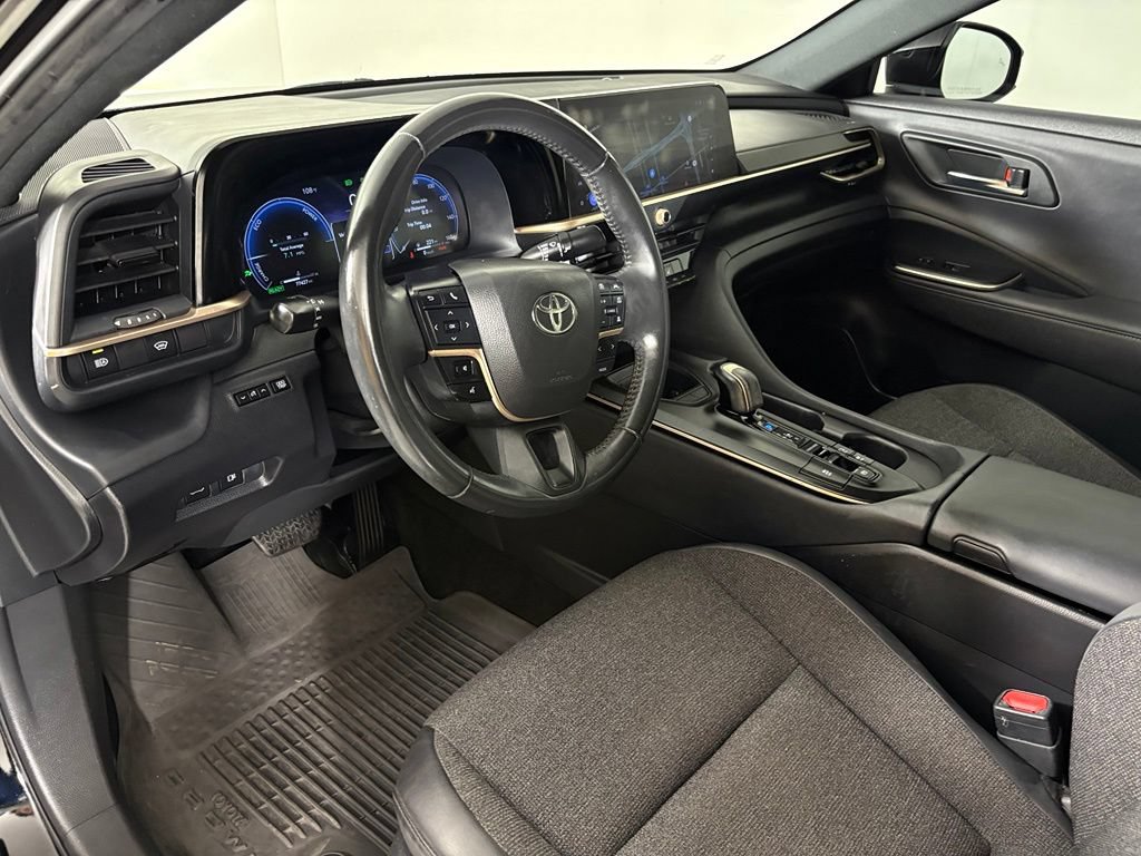 Used 2023 Toyota Crown AWD/4WD image 20