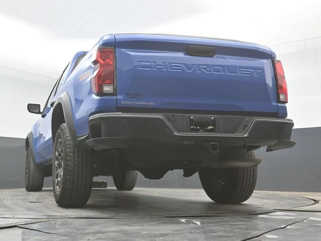 Used 2025 Chevrolet Colorado Trail Boss AWD/4WD image 32