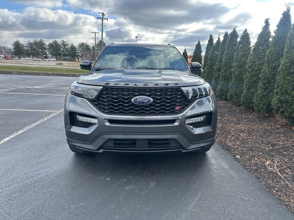 Used 2022 Ford Explorer ST w/ Equipment Group 401A image 3