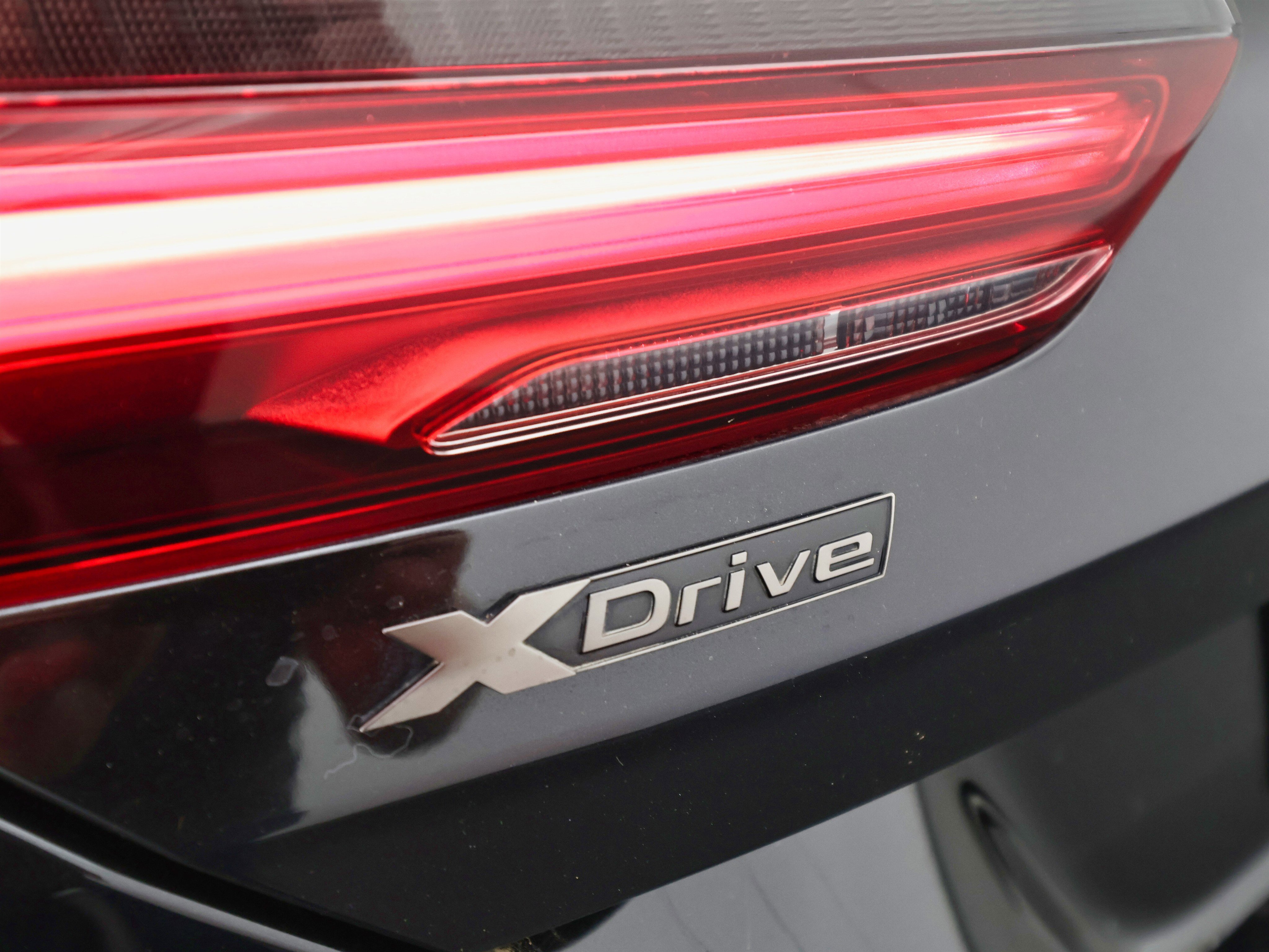 Used 2021 BMW M850i xDrive Convertible image 17