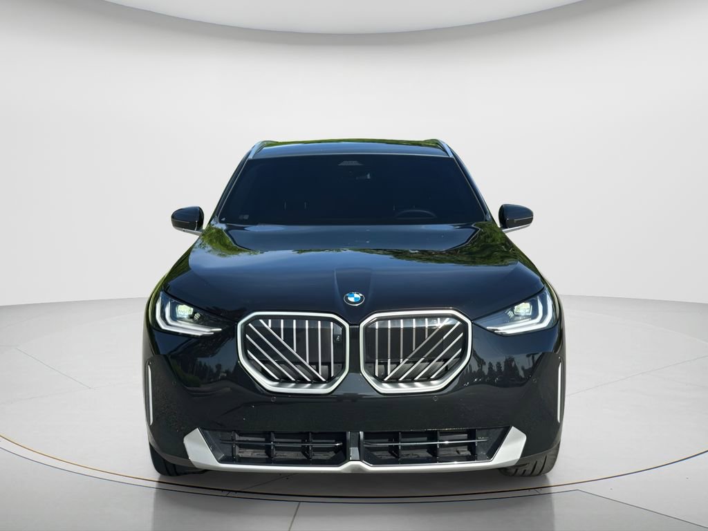 Certified 2025 BMW X3 xDrive30i w/ Premium Package AWD/4WD image 2