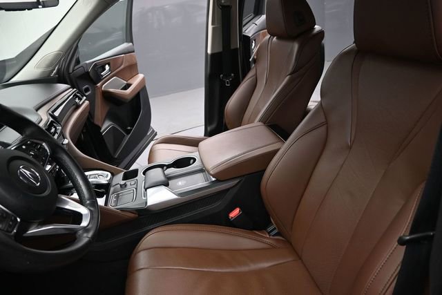 Used 2023 Acura MDX SH-AWD w/ Technology Package image 14