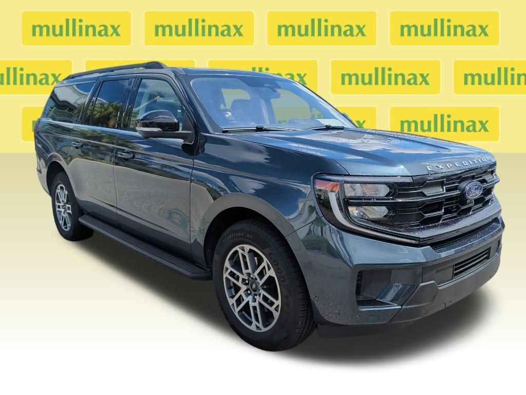 Used 2025 Ford Expedition Max Active RWD image 17