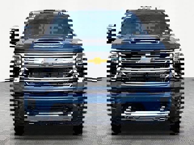 New 2026 Chevrolet Silverado 3500 High Country w/ Technology Package image 2