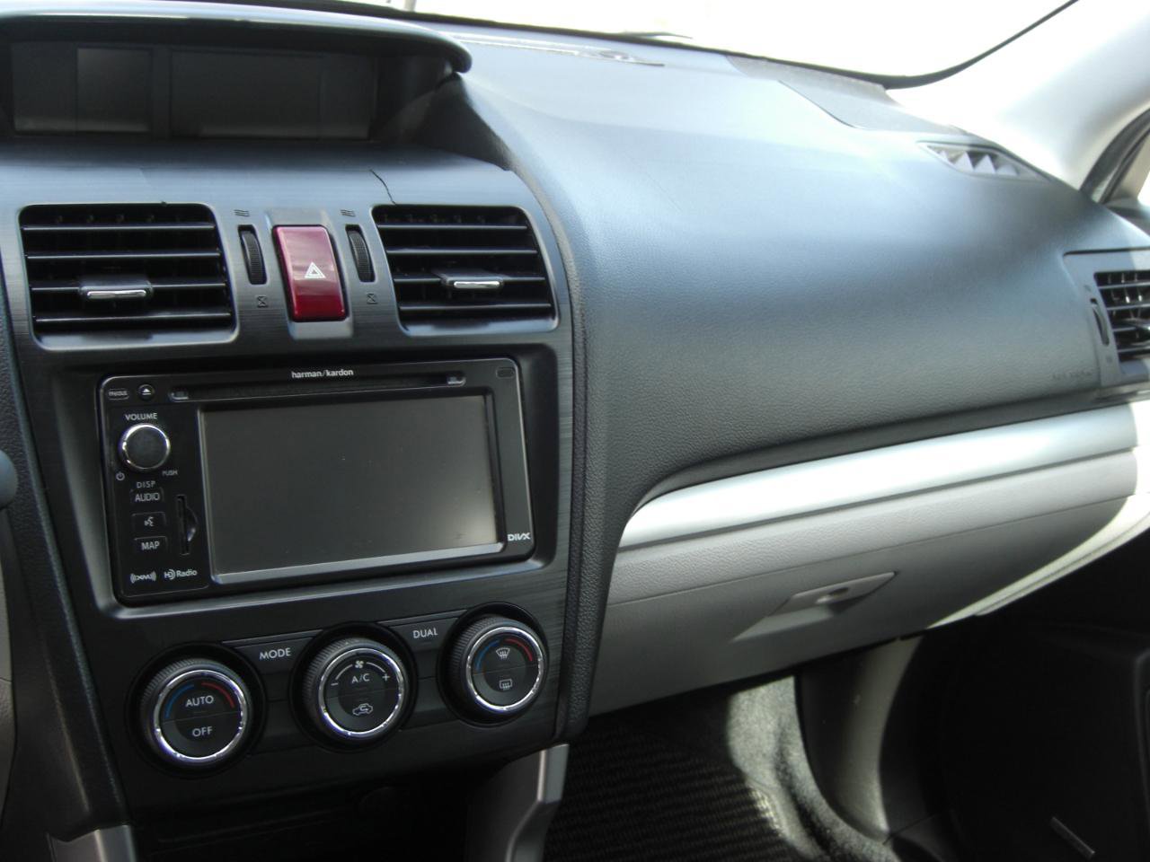 Used 2014 Subaru Forester 2.5i Touring w/ Popular Package #2 image 9