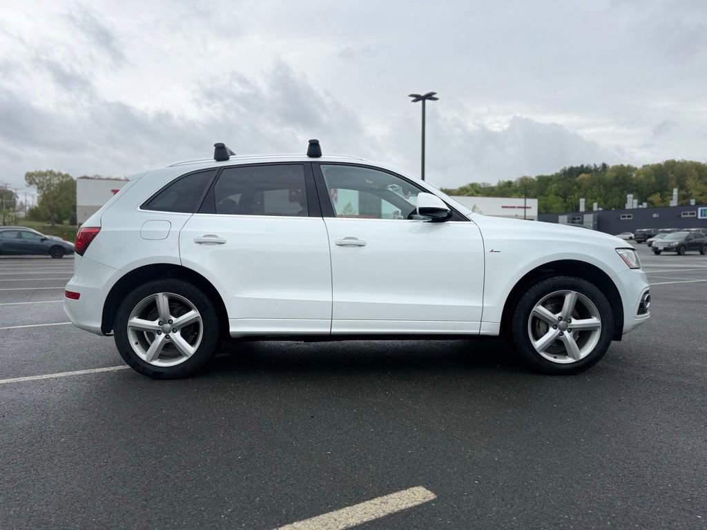 Used 2017 Audi Q5 2.0T Premium Plus w/ Technology Package AWD/4WD image 7