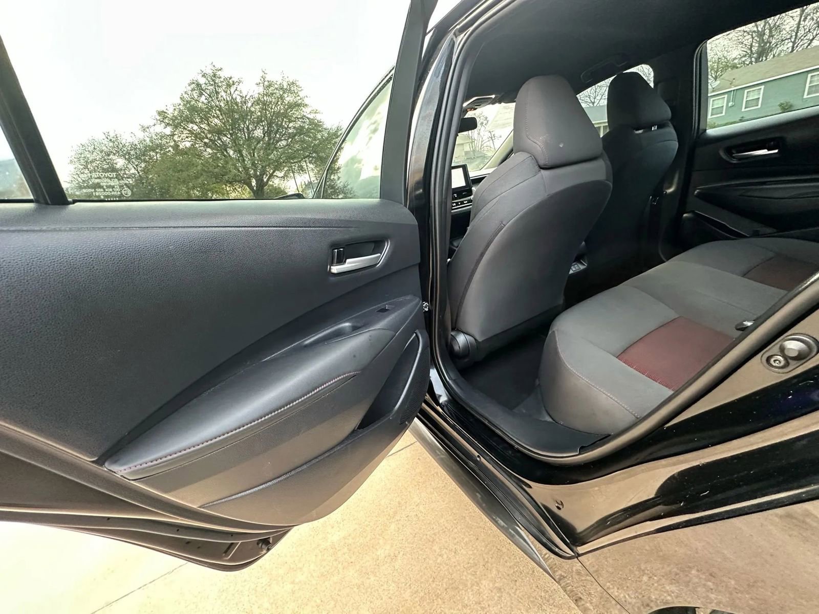 Used 2023 Toyota Corolla SE image 18