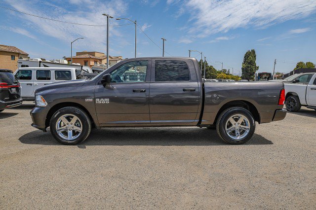 Used 2017 RAM 1500 Express w/ Express Value Package RWD image 9