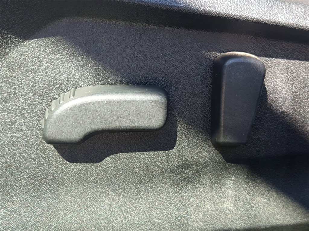 Used 2020 Subaru Crosstrek 2.0i Premium w/ Moonroof Package 2 image 18