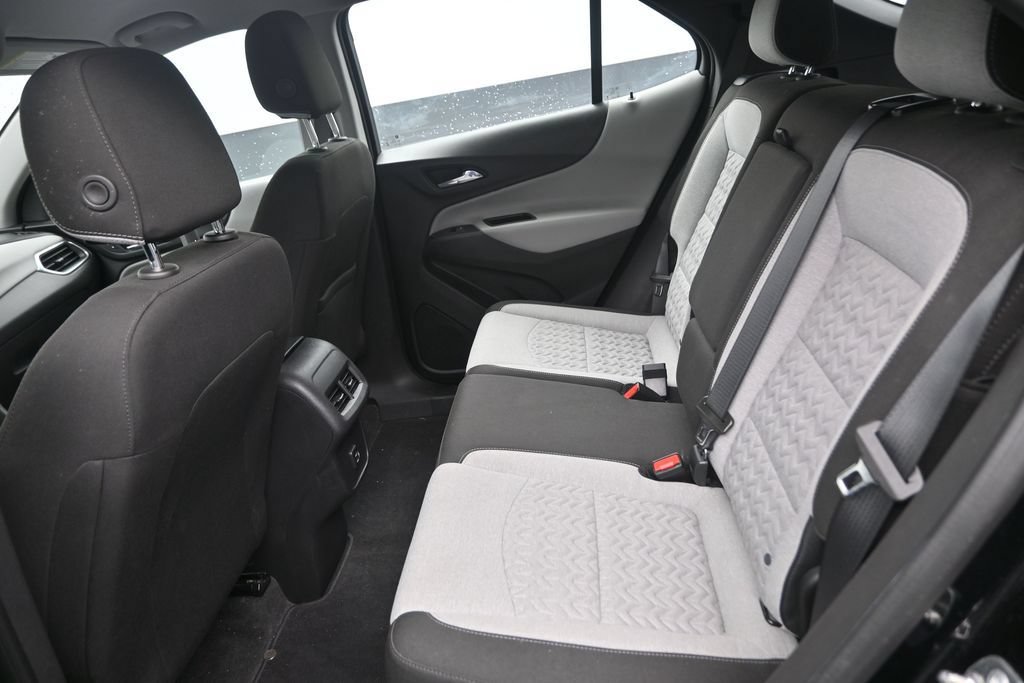 Used 2024 Chevrolet Equinox LS w/ Driver Confidence II Package FWD image 14