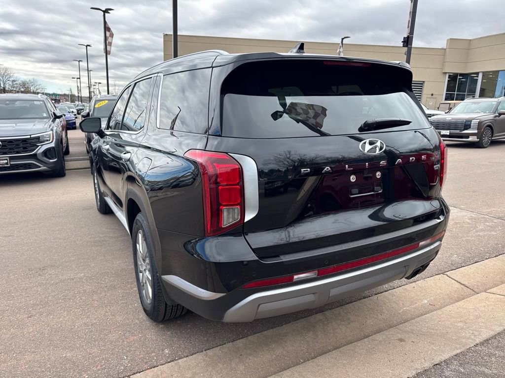 Used 2023 Hyundai Palisade SEL AWD/4WD image 17