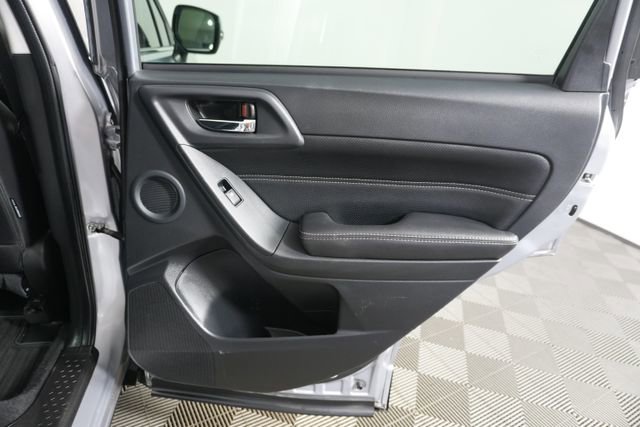 Used 2017 Subaru Forester 2.5i Touring image 33
