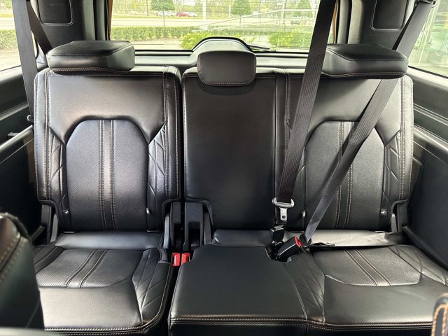 Used 2023 Ford Expedition Max Platinum image 23