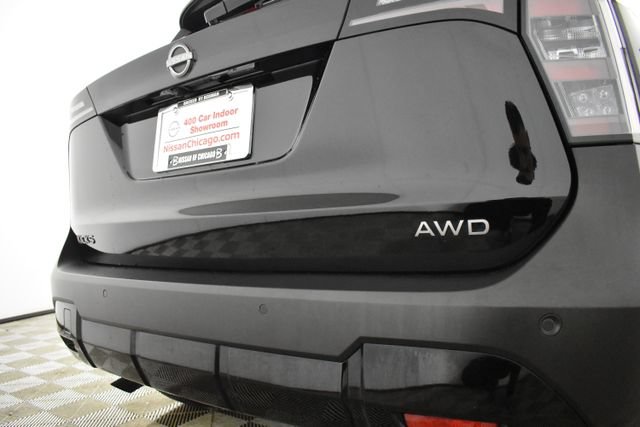 Certified 2025 Nissan Kicks SV AWD/4WD image 36