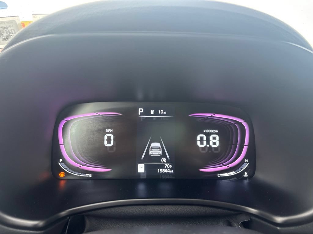 Certified 2023 Kia Soul LX w/ LX Technology Package FWD image 9