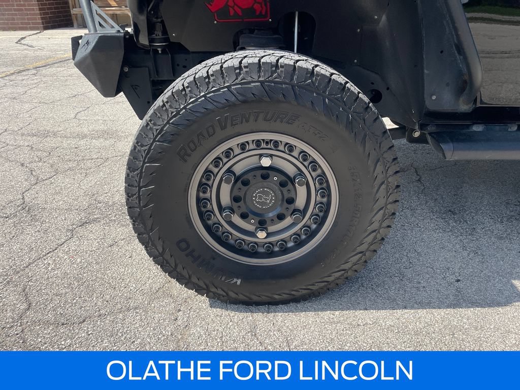 Used 2020 Jeep Gladiator Sport w/ Quick Order Package 24S AWD/4WD image 30