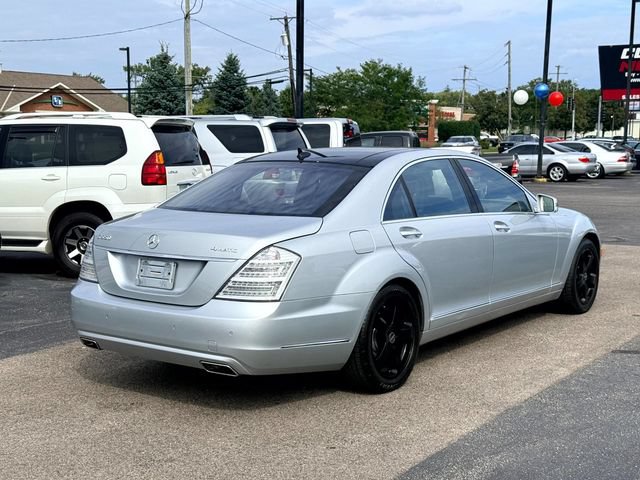 Used 2010 Mercedes-Benz S 550 4MATIC image 6